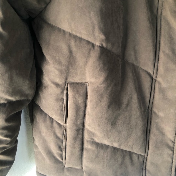 Abercrombie & Fitch The A&F Mini Puffer Jacket Dark Olive Green M - Picture 3 of 8